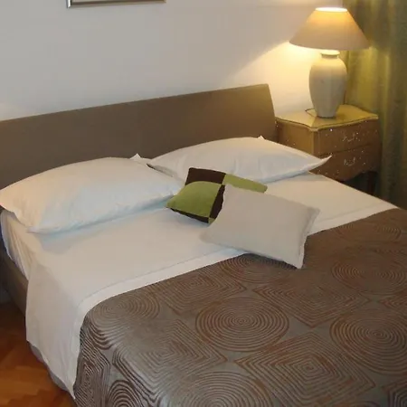 Apartamento One-bedroom Near Sea