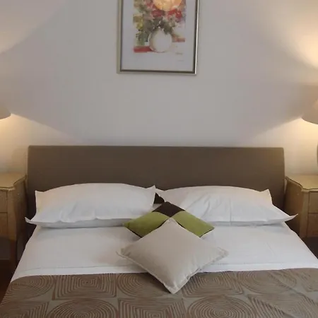 One-bedroom Near Sea Apartamento *