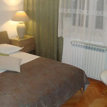 One-bedroom Near Sea Apartamento